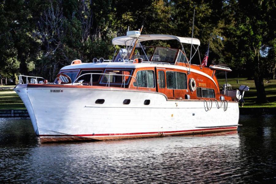 photo of 45' Chris-Craft Flybridge Motor Yacht 1953