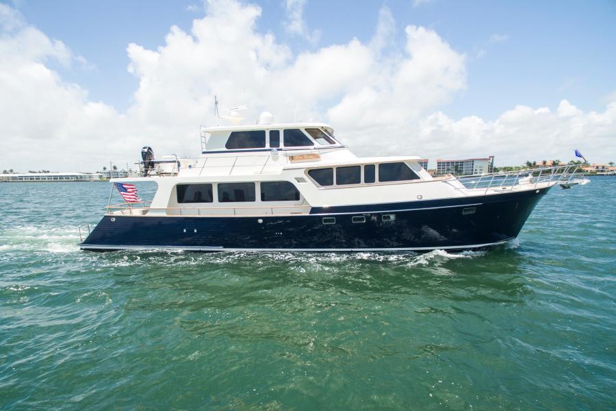 photo of 70' Marlow 70 Explorer Command Bridge 2008