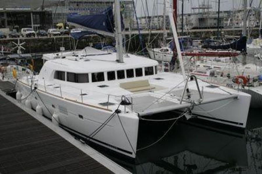 photo of 44' Lagoon LAGOON 440 2007