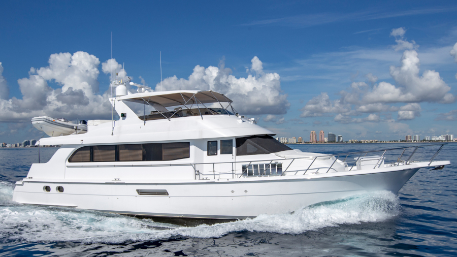 75' Hatteras 2000 Picture Of: 75' Hatteras 2000