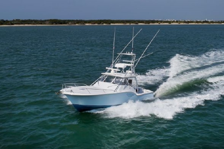 photo of 38' Luhrs 37 IPS Canyon Series 2011