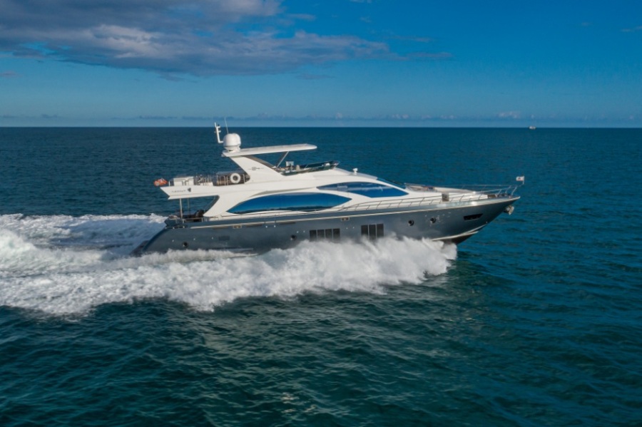 photo of 84' Azimut 2016