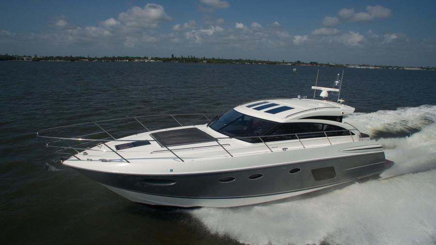 photo of 52' Princess V52 2015