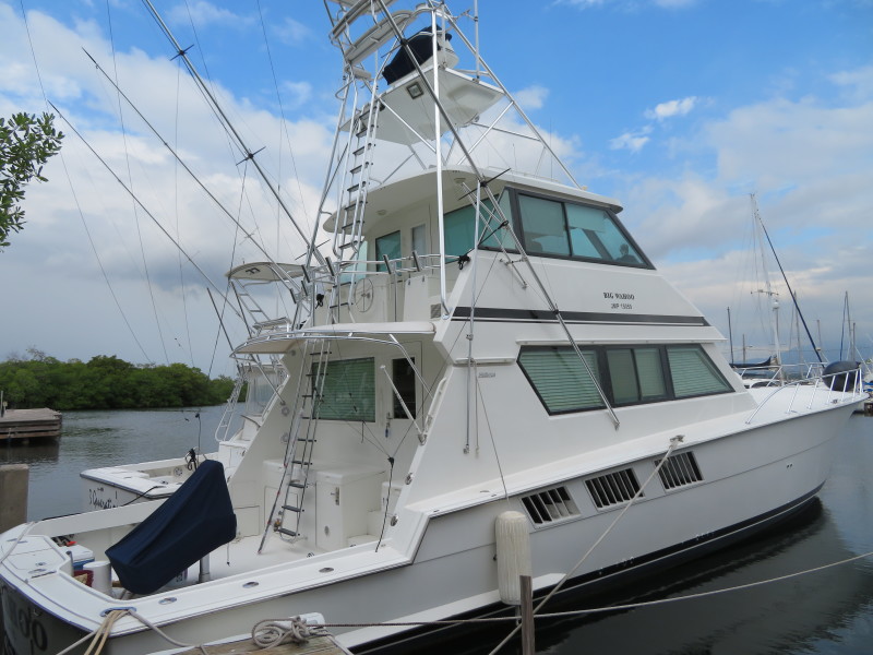 photo of 65' Hatteras 1996