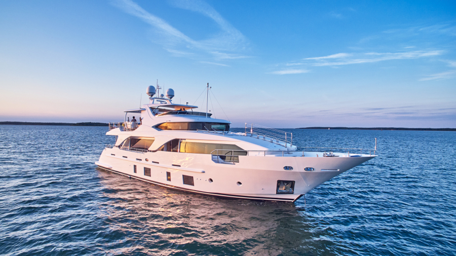 photo of 93' Benetti Delfino 93 2013