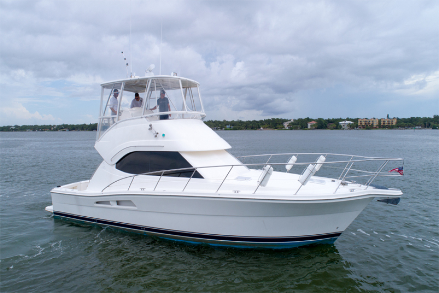 photo of 42' Riviera 42 Convertible 2008