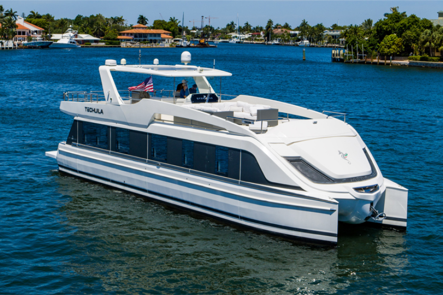 photo of 64' Overblue 58 Power Catamaran 2017