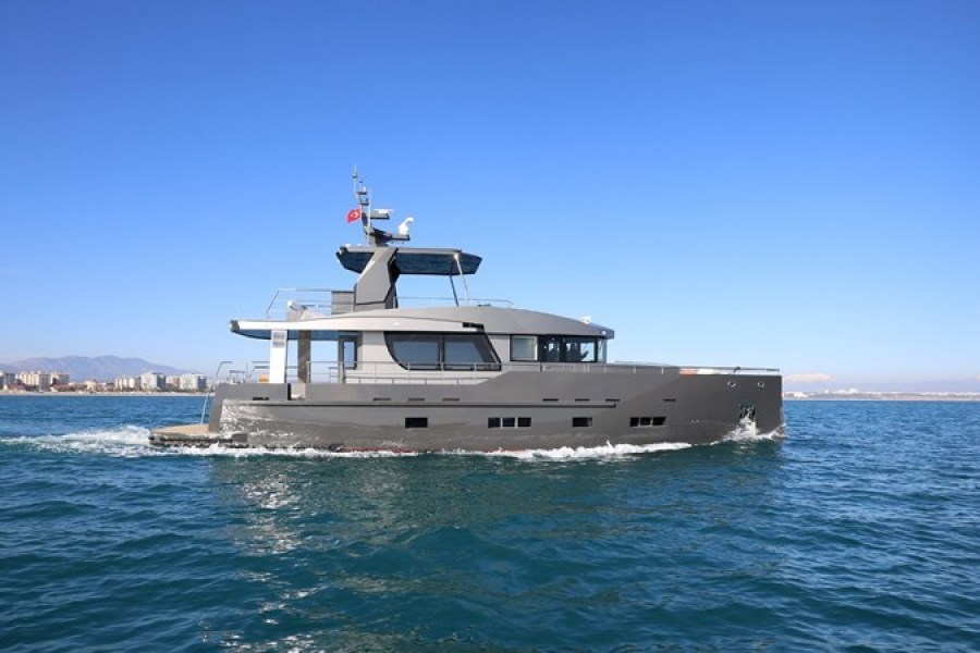photo of 70' Bering Expedition Yacht 2019