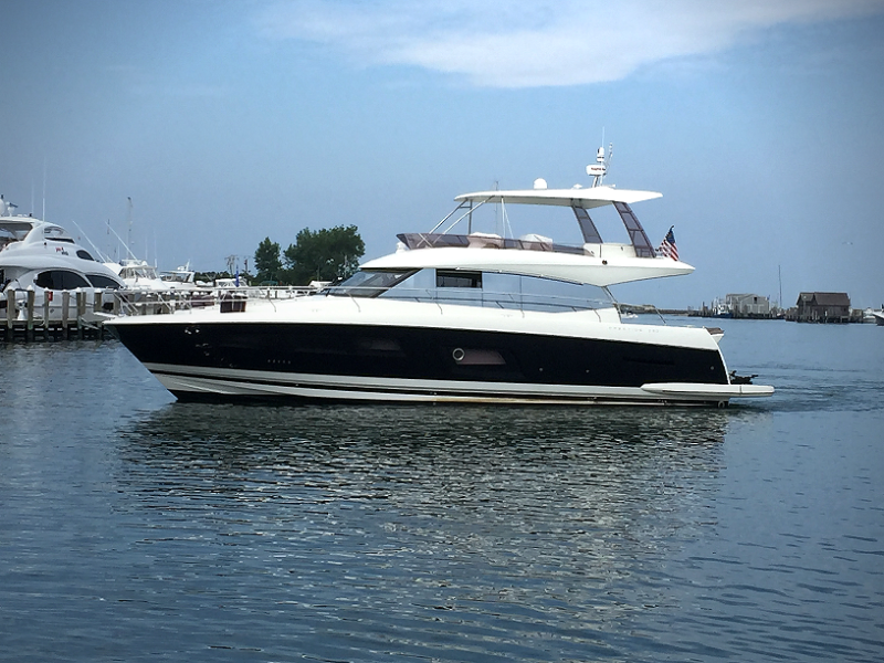 photo of 55' Prestige 550 Flybridge 2016