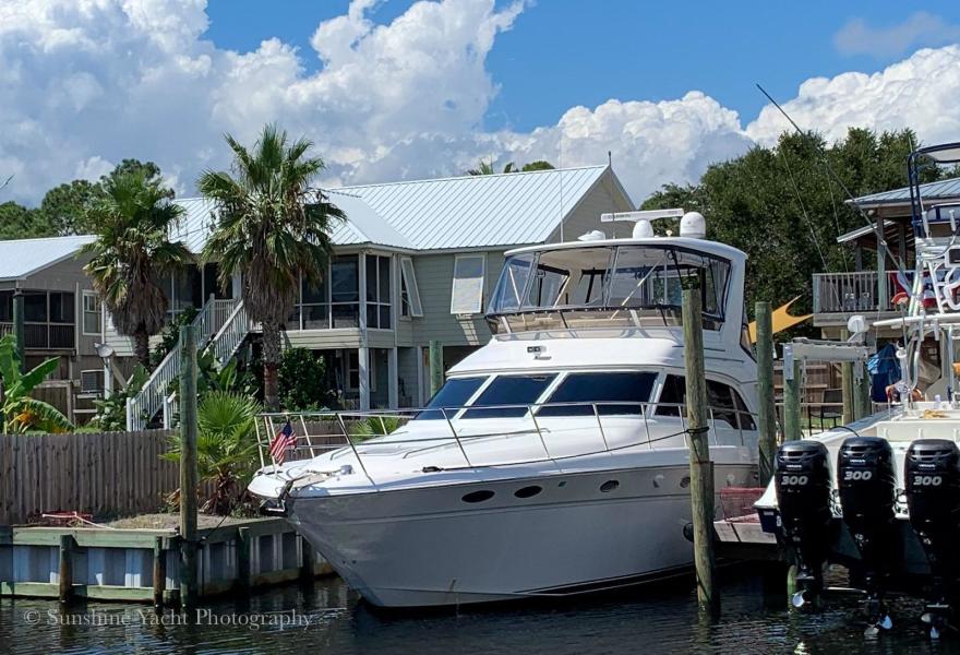 photo of 48' Sea Ray Sedan Bridge 480 1999