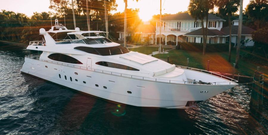 photo of 100' Azimut Jumbo 2006