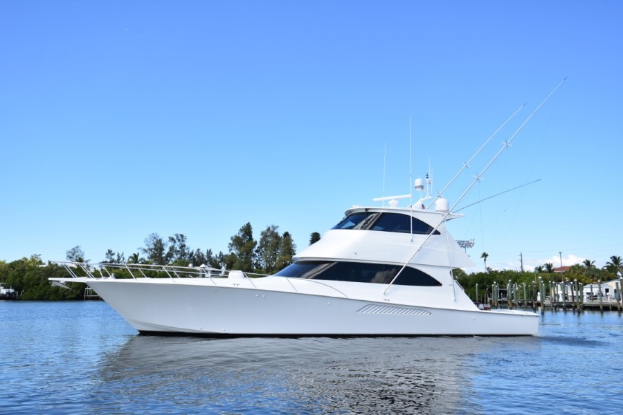 photo of 60' Viking Enclosed Bridge 2010