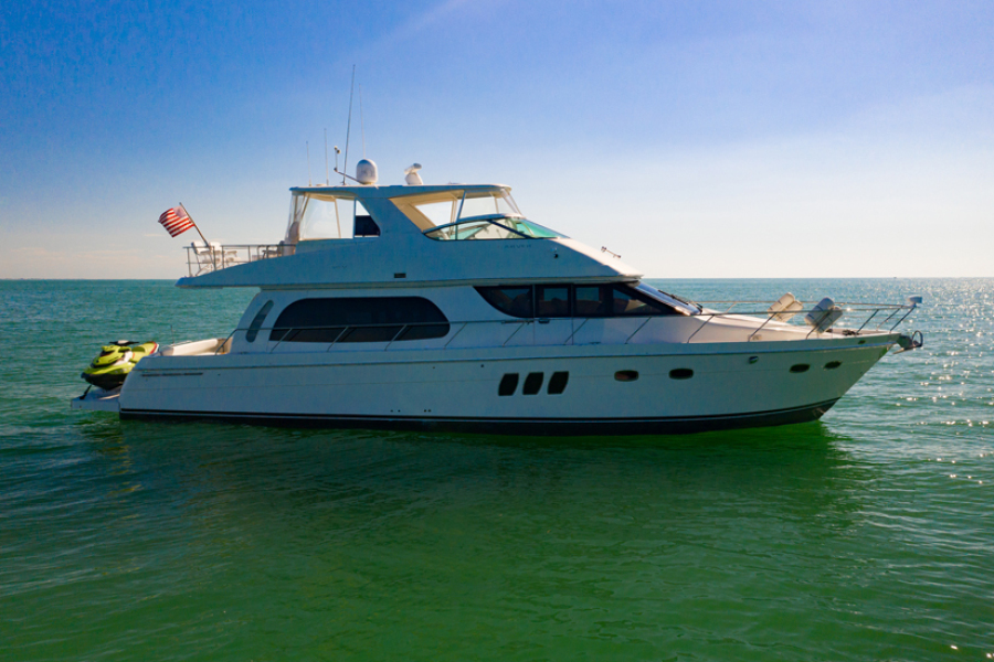 photo of 56' Carver 560 Voyager 2009