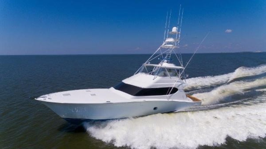 photo of 68' Hatteras Convertible 2005