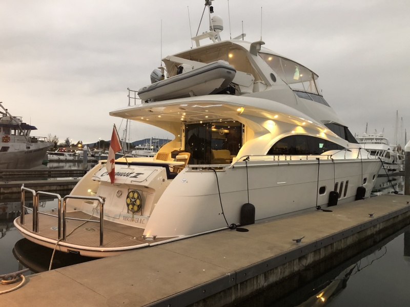 photo of 65' Marquis 65 2007