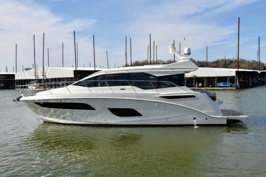 photo of 46' Sea Ray 460 Sundancer 2017