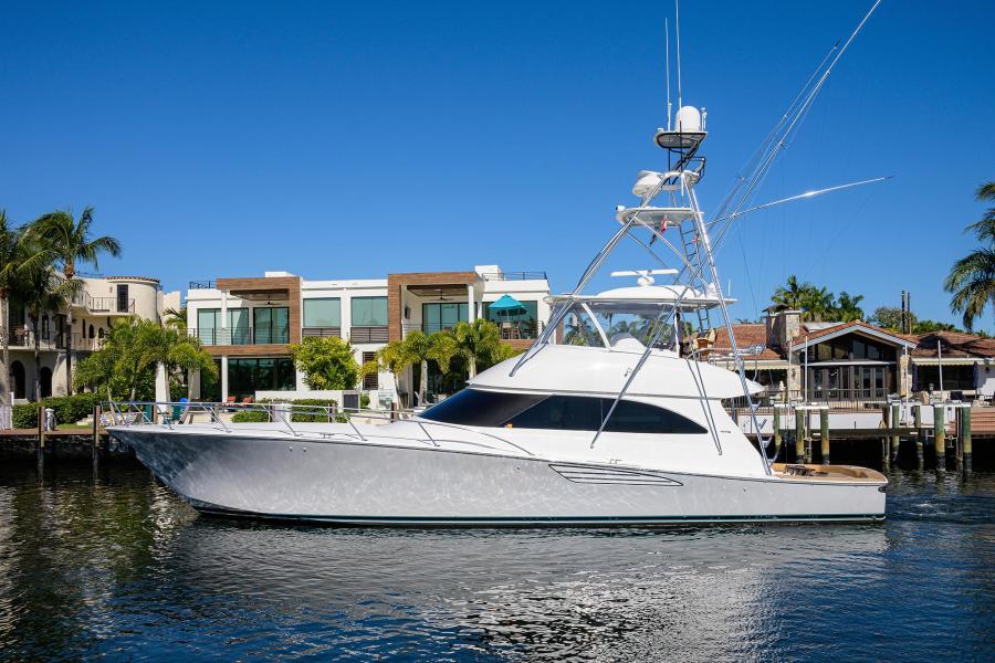photo of
66' Viking Convertible 2017
