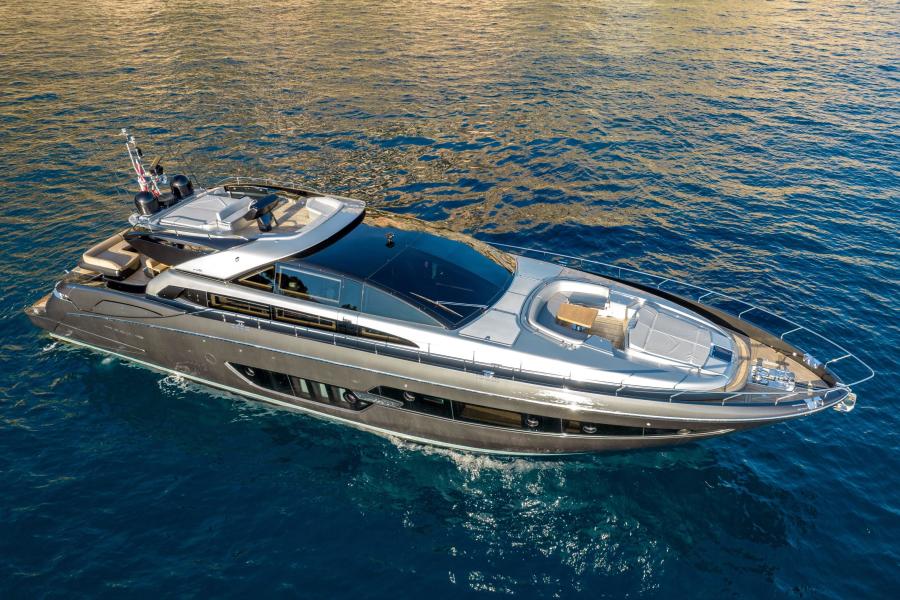 photo of
88' Riva 88 Domino Super 2019