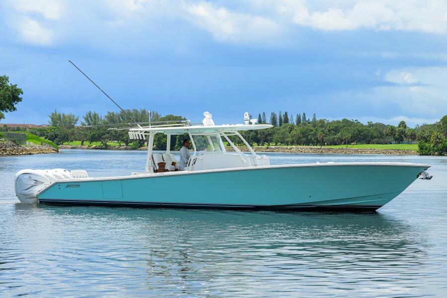 Used Jupiter 26' FS For Sale In Florida United Yacht Sales