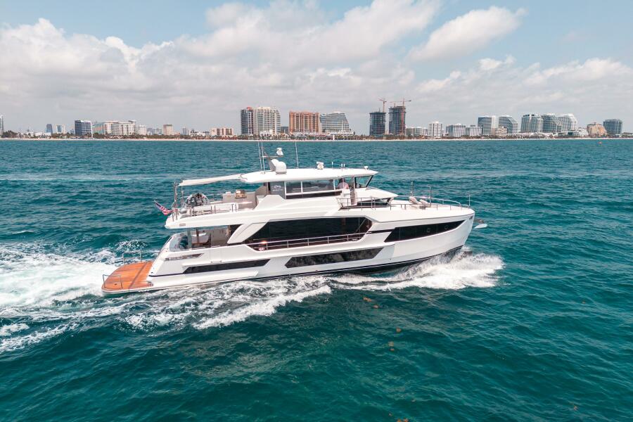 Photo of 2023 Horizon 75'
