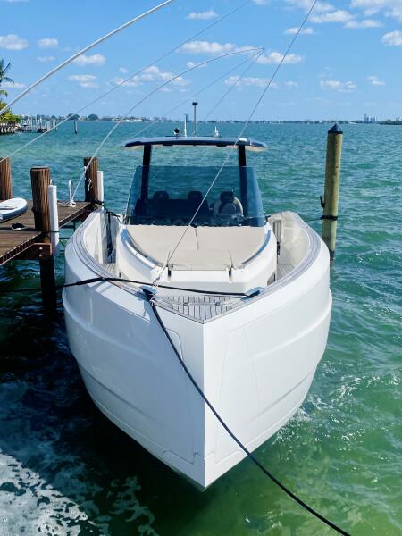 Photo of 2020 Astondoa 37'