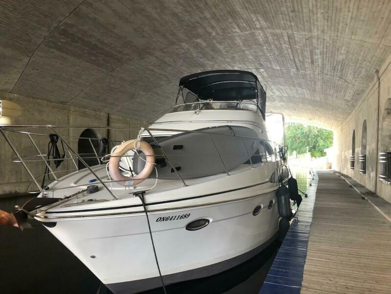 Photo of 2003 Carver 41'