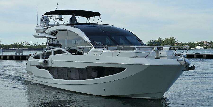 Photo of 65' Galeon 650 Sky 2019