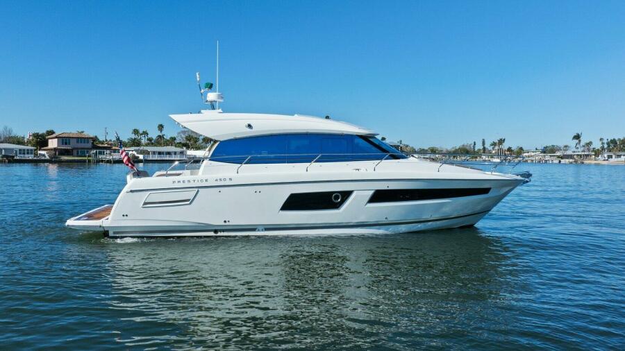 Photo of 2014 Prestige 45'