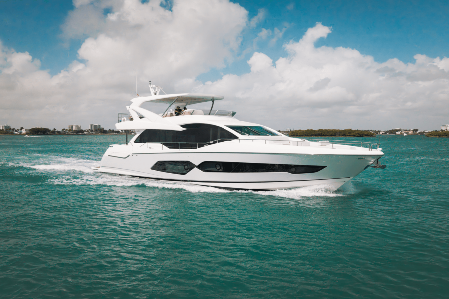 2019 Sunseeker 76' Photo of 2019 Sunseeker 76'