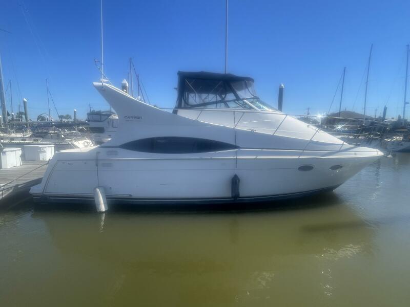Photo of 2000 Carver 35'