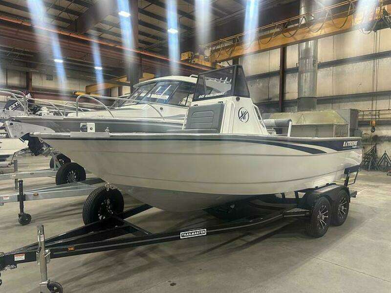 Photo of 21' Extreme Boats 645 Center Console 21' 2025