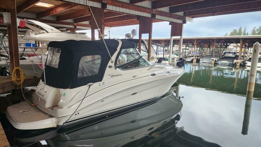 Photo of 2007 Sea Ray 28'