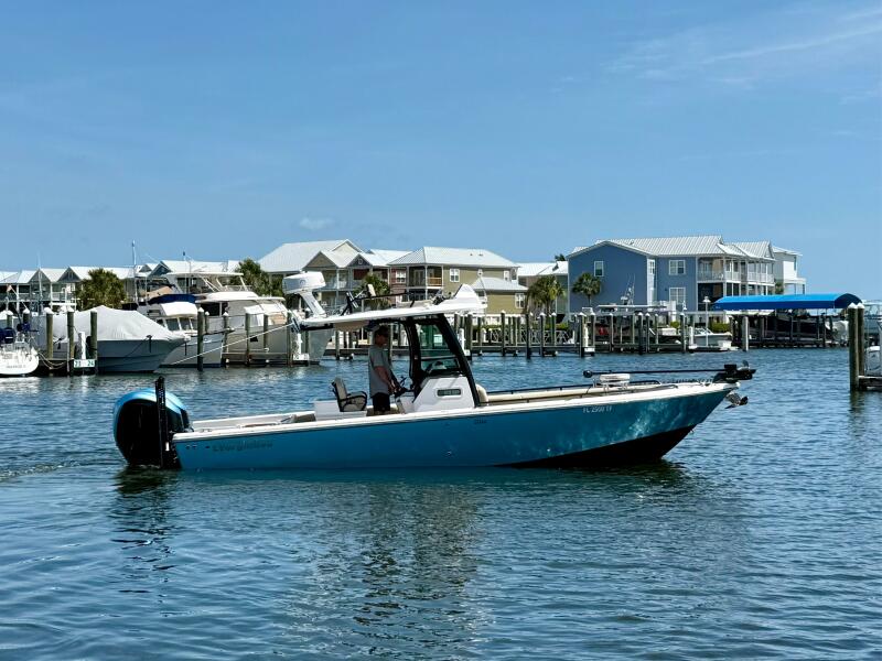 Photo of 2022 Everglades 27'