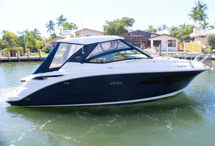 Photo of 2021 Sea Ray 32'
