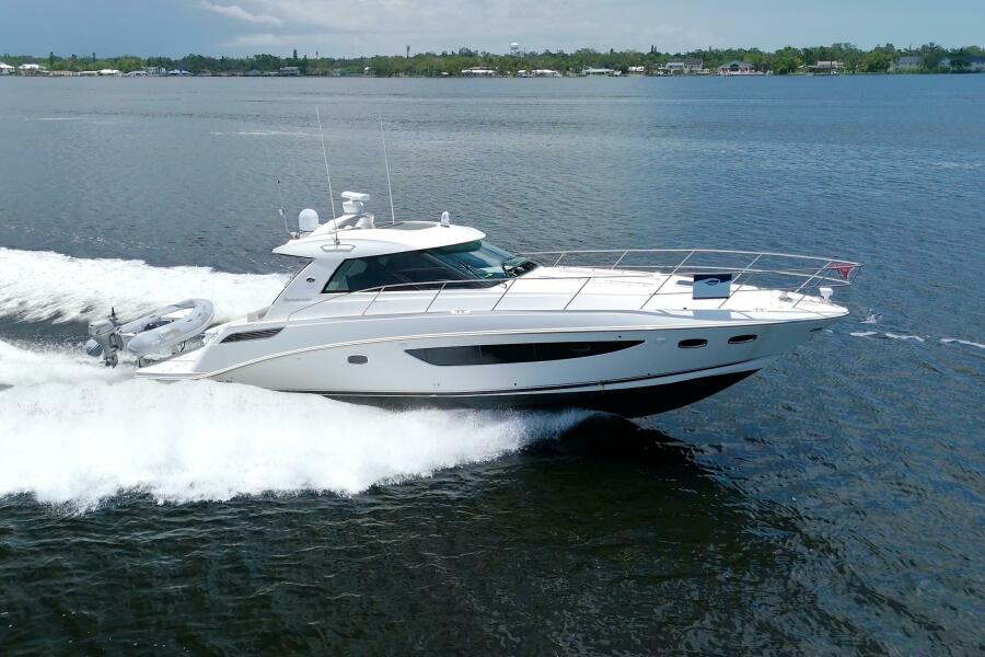 Photo of 2013 Sea Ray 45'
