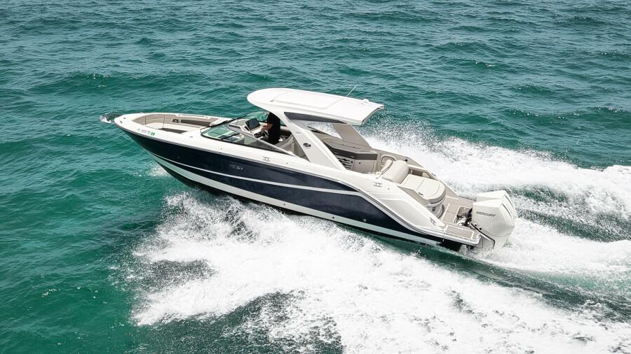 Photo of 2022 Sea Ray 31'