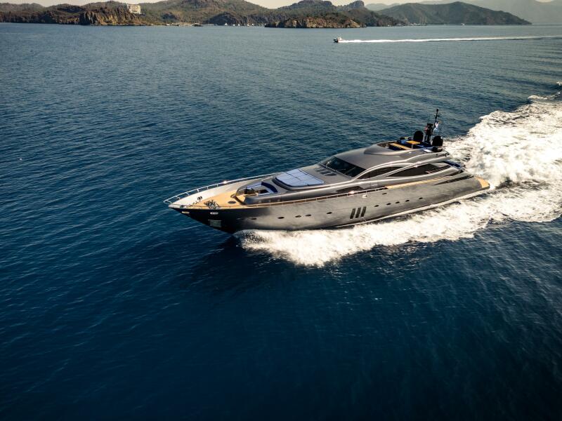 Photo of 116' Pershing 115 2006