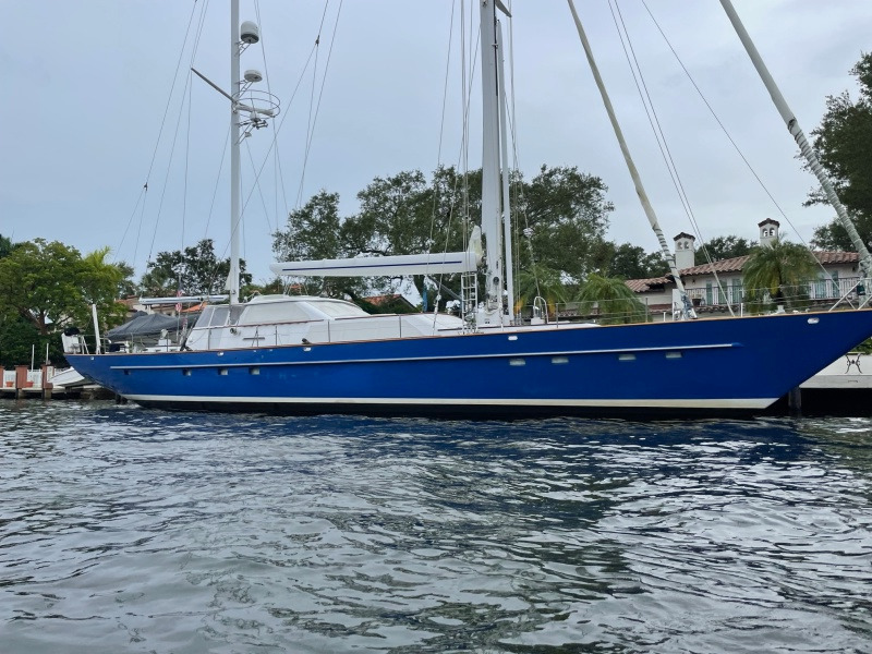 Photo of 1985 Palmer Johnson 92'
