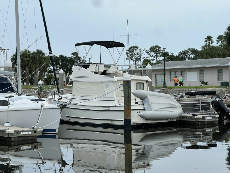 Photo of 2001 Camano 31'