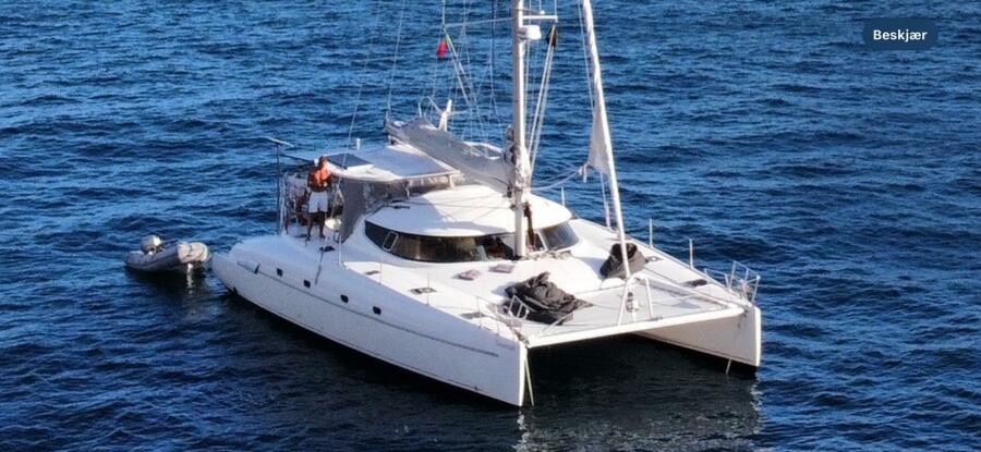 Photo of 1998 Fountaine Pajot 46'