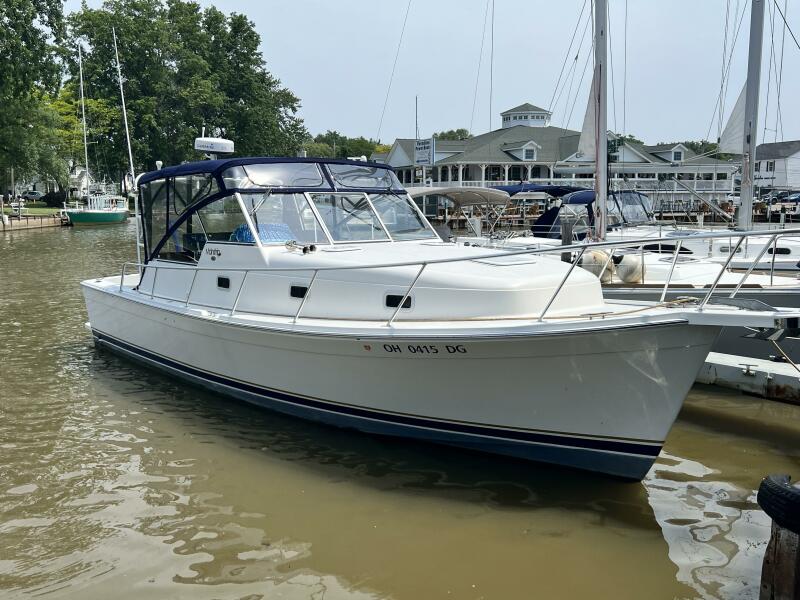 Photo of 2001 Mainship 34'