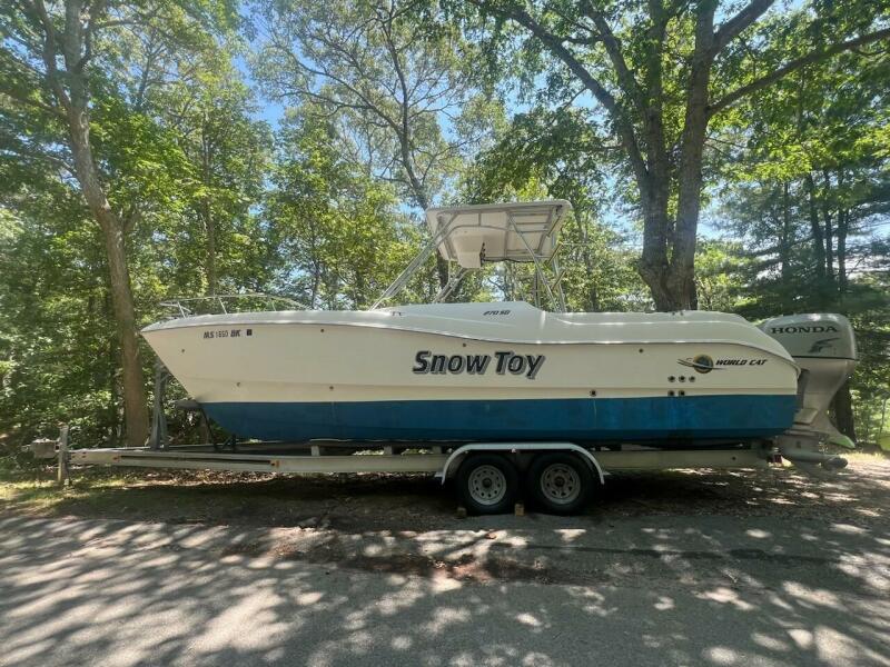 Photo of 2007 World Cat 27'