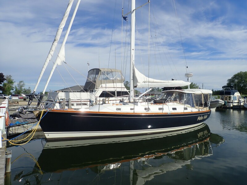 Photo of 2011 Tartan 43'