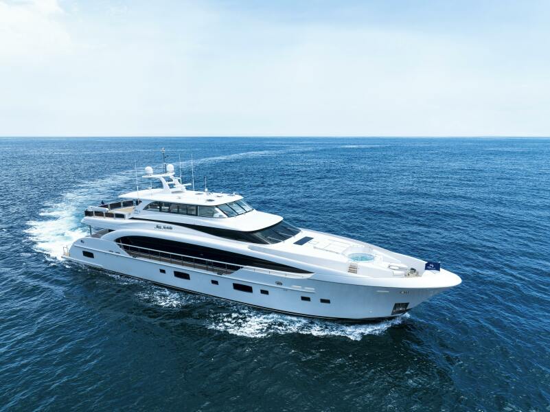 Photo of 122' Horizon 2025
