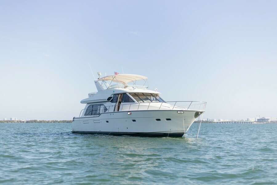 Photo of 57' Bayliner 5788 1999
