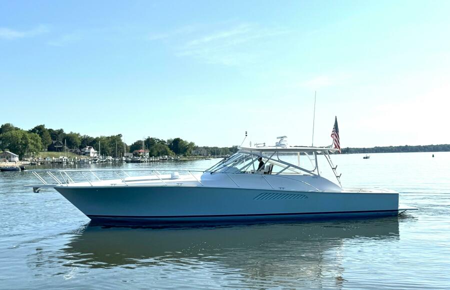 Photo of 2007 Viking 52'