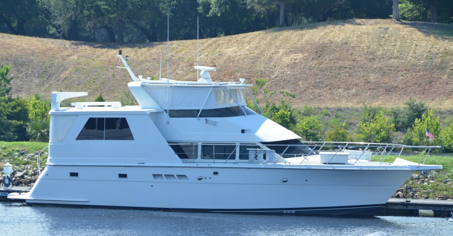 Photo of 1998 Hatteras 52'