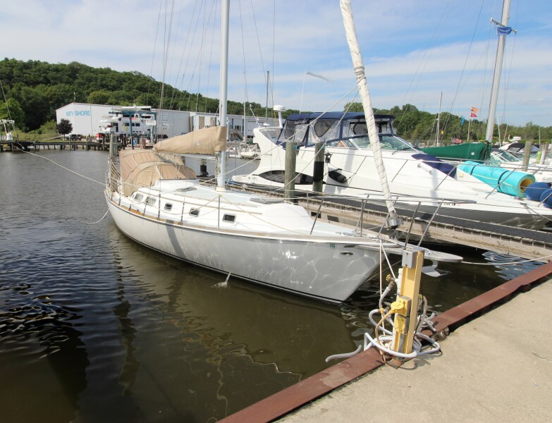 photo of 37' Gulfstar 37 1979