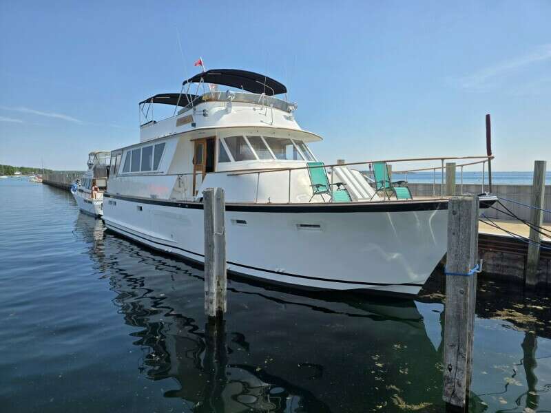 Photo of 60' Chris-Craft Roamer 60 1976