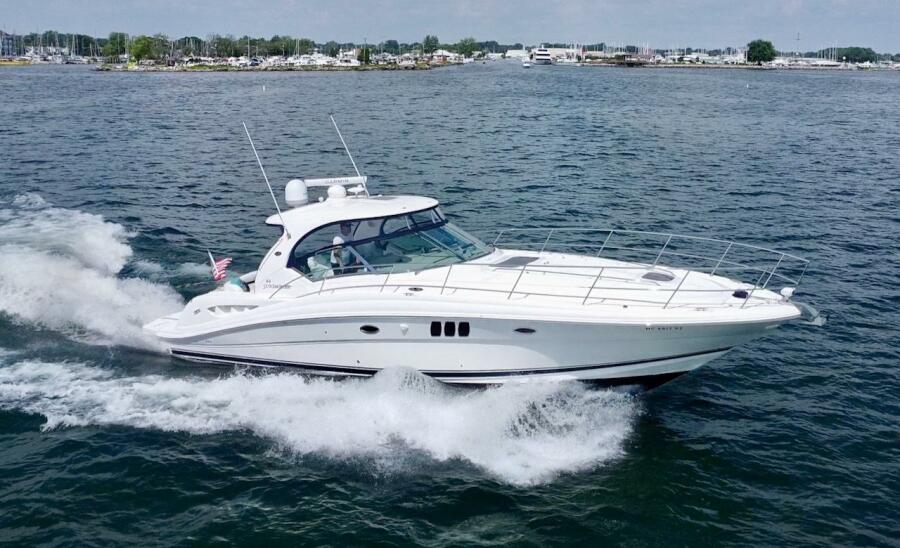 Photo of 2006 Sea Ray 44'